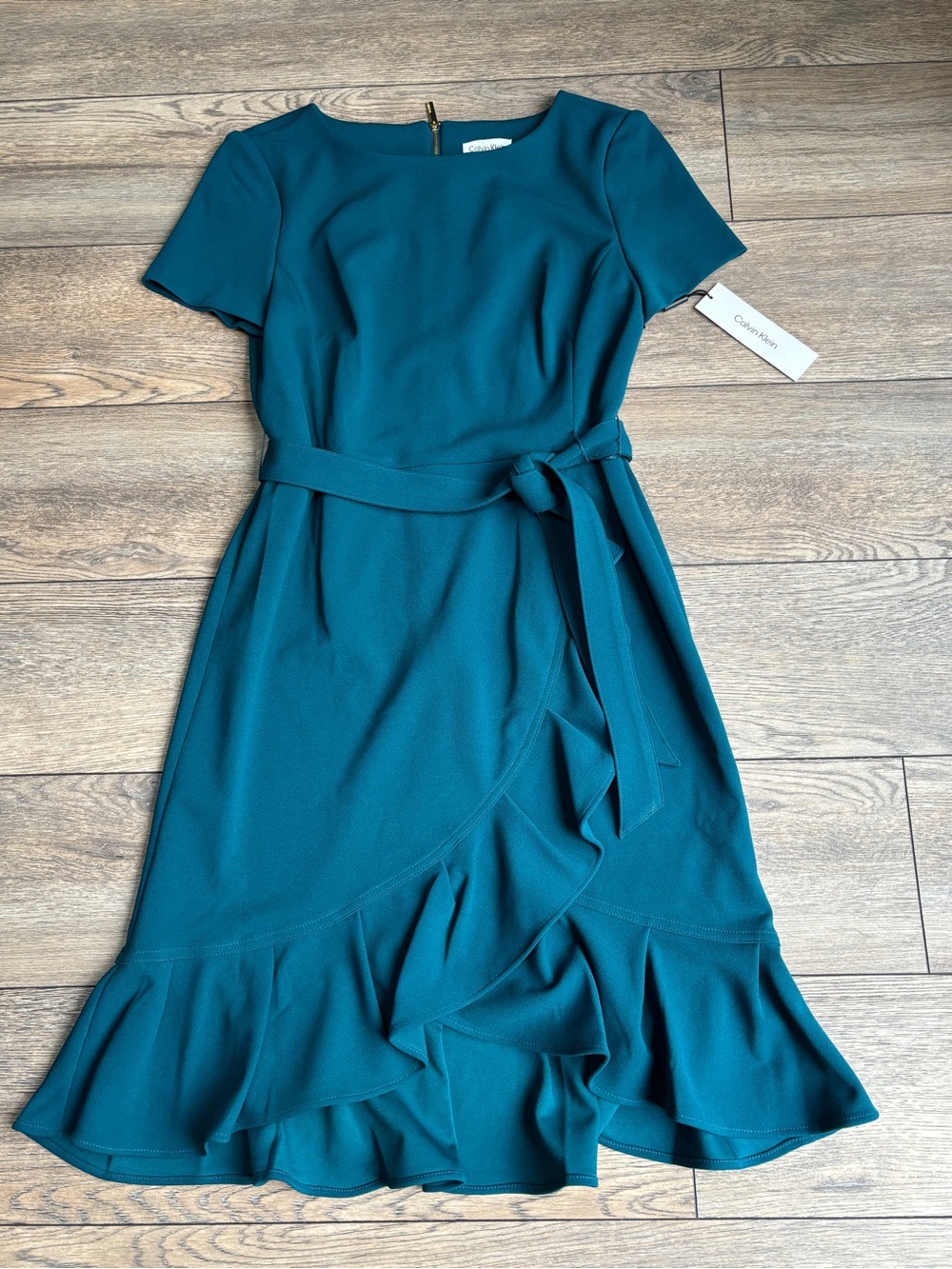 NWT Calvin Klein Short Sleeve Dress Classic Career Ruffle Belted Teal Sz 10
